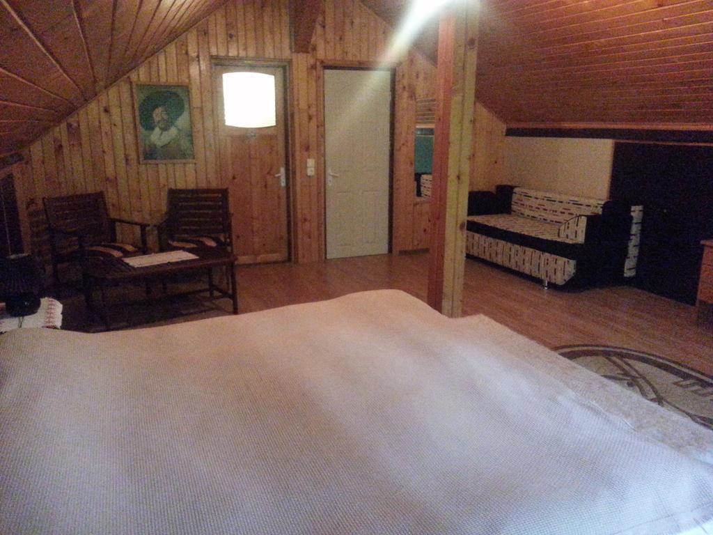 Pensiunea Faast Predeal Quarto foto